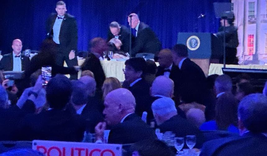 Washington'da silah sesleri: Trump hedef alındı, bir memur vuruldu