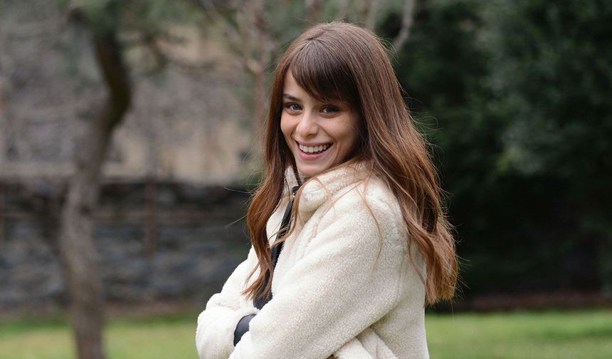 İlayda Alişan yogada sınır tanımadı: Esnekliğiyle gözleri üzerine çekti