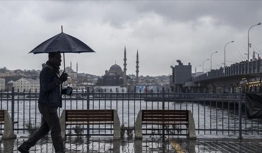 İstanbul'da bayramda hava nasıl? AKOM'dan sağanak uyarısı!