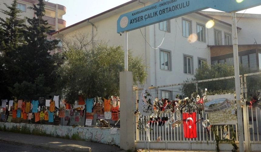 Ayser Çalık Ortaokulu’nda buruk 23 Nisan!