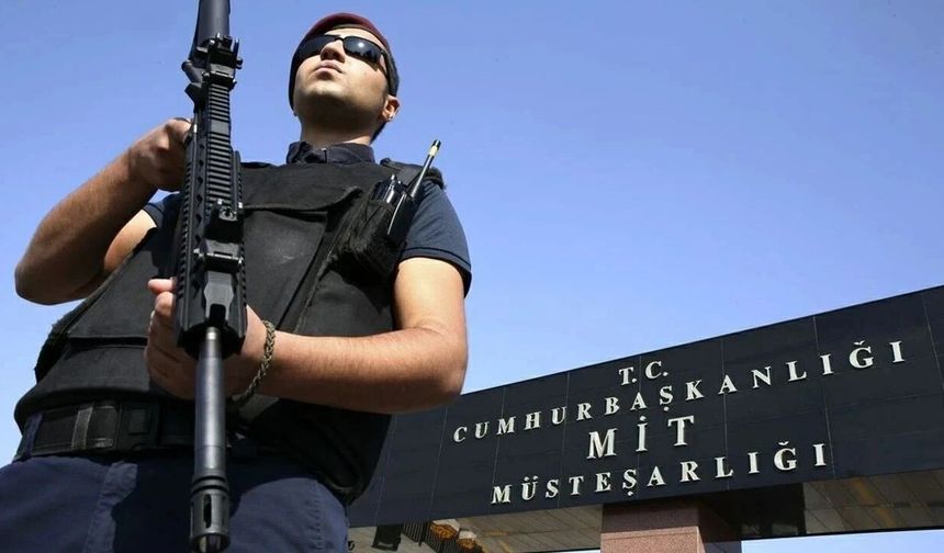 MİT'ten "kilit" operasyon: 177 milyonluk veri pazarı çökertildi