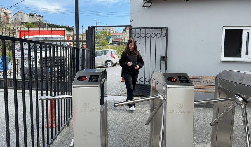 Okullarda belirlenen kurallar uygulanmaya başladı: Yeni dönemden ilk görseller