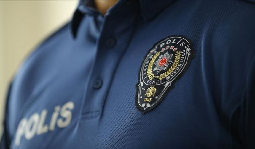 Emniyette yeni dönem: Polislere mesai ve yeni vardiya sistemi!