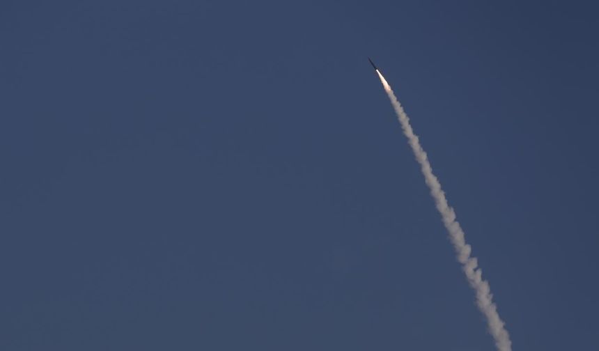 İsrail meclisi acil toplanıyor: "Arrow 3" füzeleri yetersiz