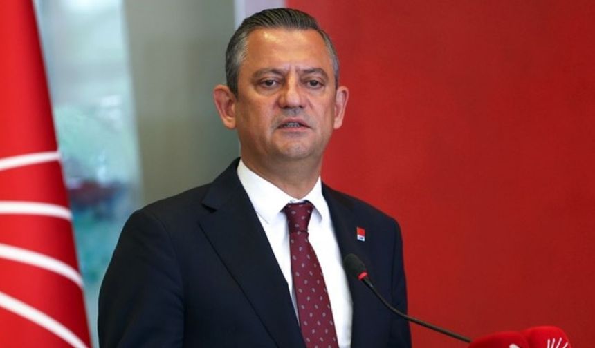 Özgür Özel'den kritik açıklama: Beni ve arkadaşlarımı ihraç edebilirler!