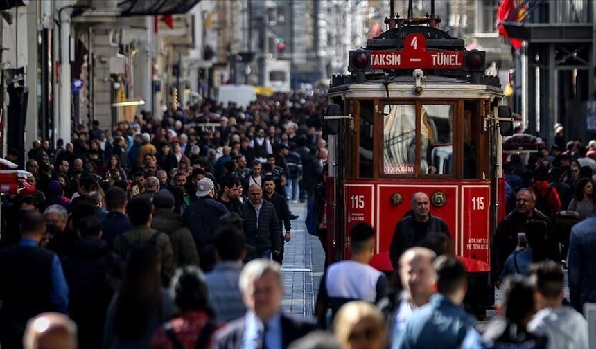 Türkiye’de nüfus alarmı: 2026-2035 dönemi “Aile ve Nüfus On Yılı” ilan edildi
