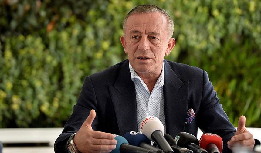 Ali Ağaoğlu 72 yaşında yeniden baba oluyor! Anne adayıyla ilgili detay dikkat çekti