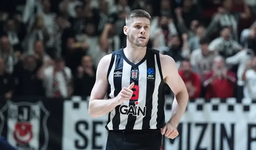 Beşiktaş GAİN, Conor Morgan ile nikah tazeledi!