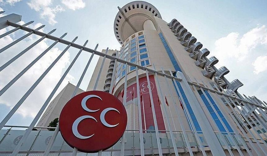 MHP'de 19'uncu il teşkilatı feshedildi