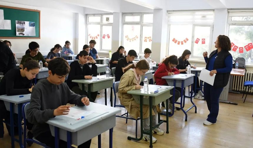 Milyonlarca öğrenci için yarın kritik gün! LGS başlıyor