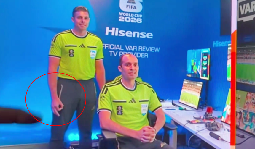 Avustralyalı hakem White Power hareketi mi yaptı? FIFA'dan açıklama geldi