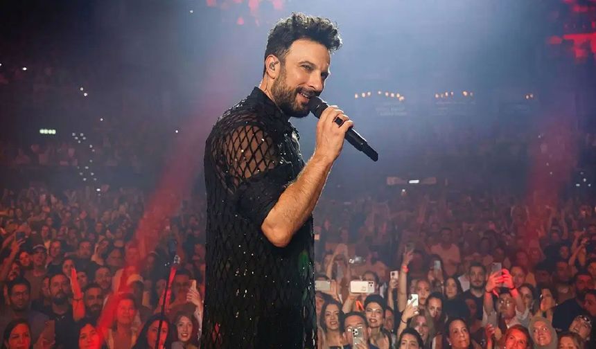Tarkan’ın ücretsiz konserine yoğun ilgi! Binlerce kişi sıraya girdi