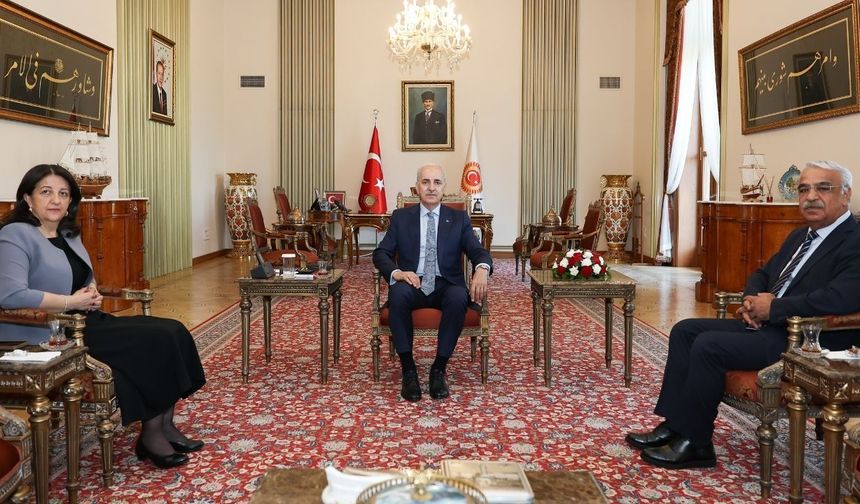 TBMM Başkanı Kurtulmuş, DEM Parti İmralı heyetini kabul etti!