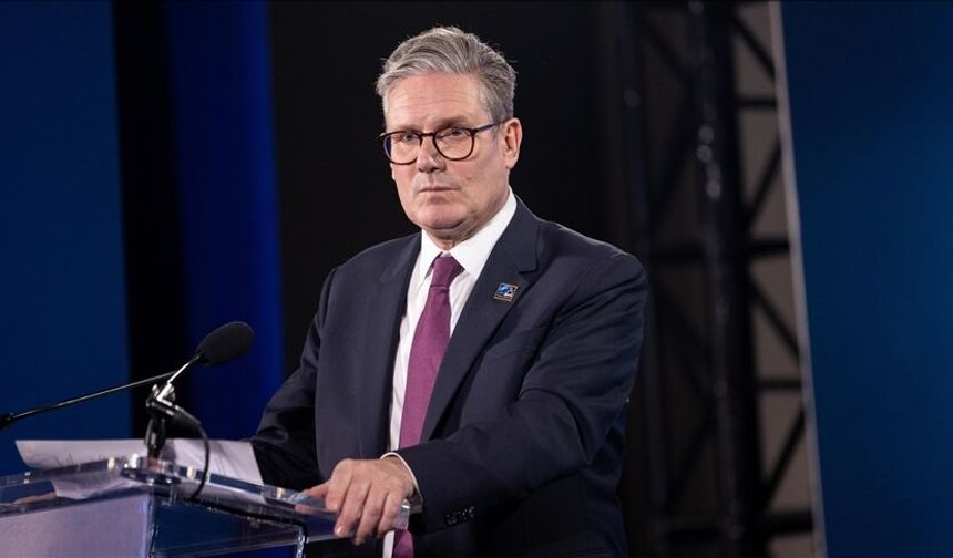 İngiltere Başbakanı Keir Starmer istifa etti