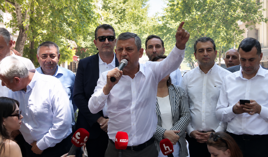 Özel'den Çankaya Belediyesi soruşturmasına tepki: Siyasi operasyon!