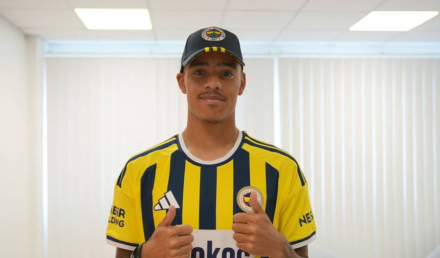 Mason Greenwood Fenerbahçe için İstanbul'da!