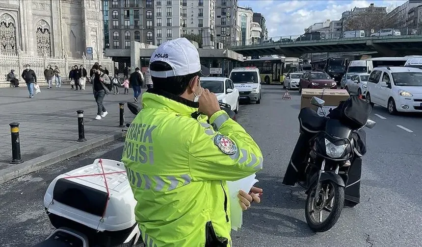 Motosikletliler için yeni dönem! Trafikte kurallar değişiyor