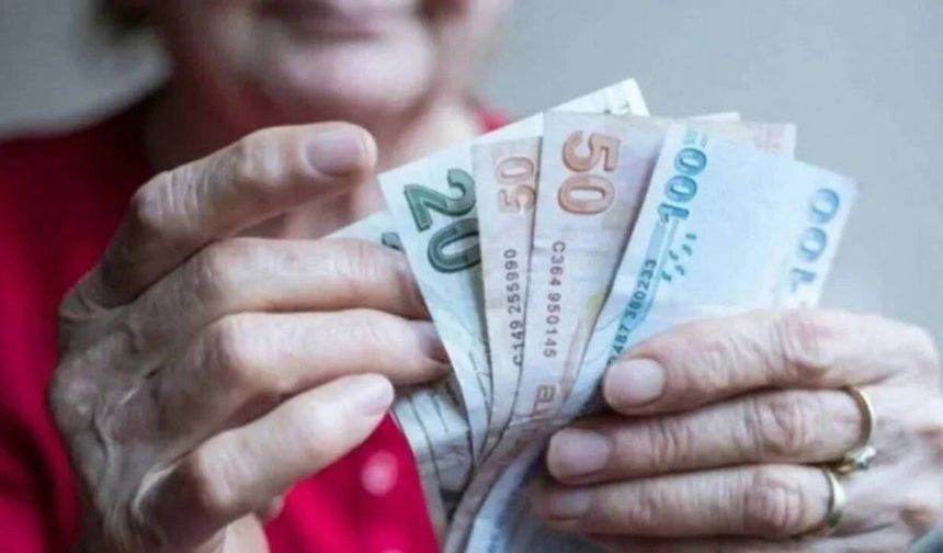 En düşük emekli aylığı 23 bin 552 TL'ye yükseldi