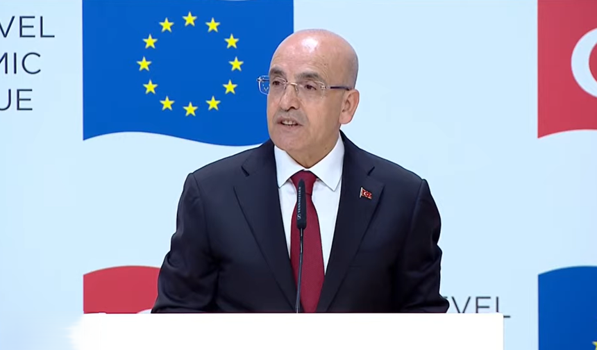 Şimşek: 'Tek euro ödeme alanı' için başvurduk