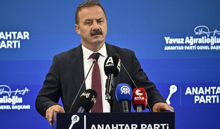 Ağıralioğlu'ndan FETÖ ve ekonomi mesajı
