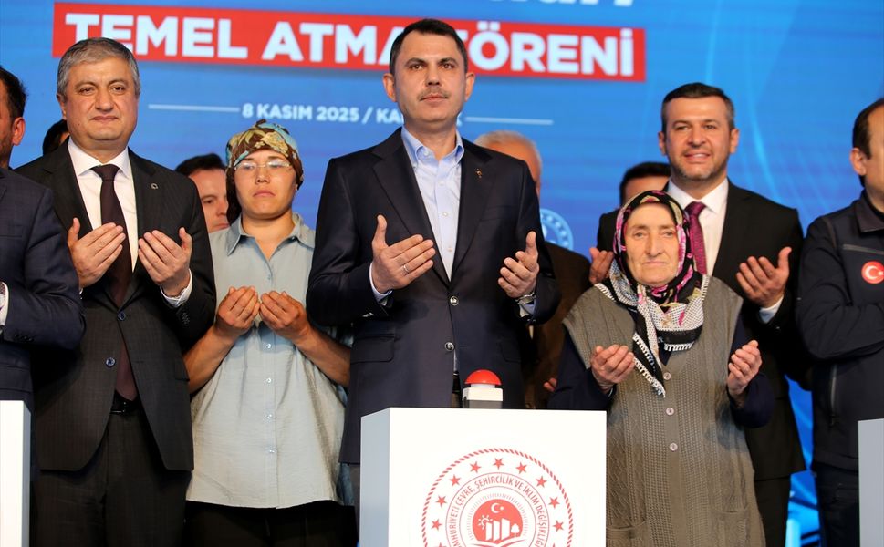 Bakan Murat Kurum Karabük’te afet konutları temel atma törenine katıldı