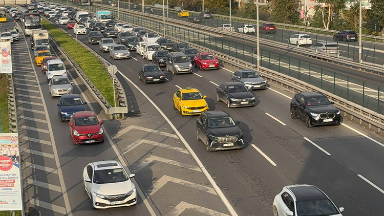 2025 10 23102025 Trafik1