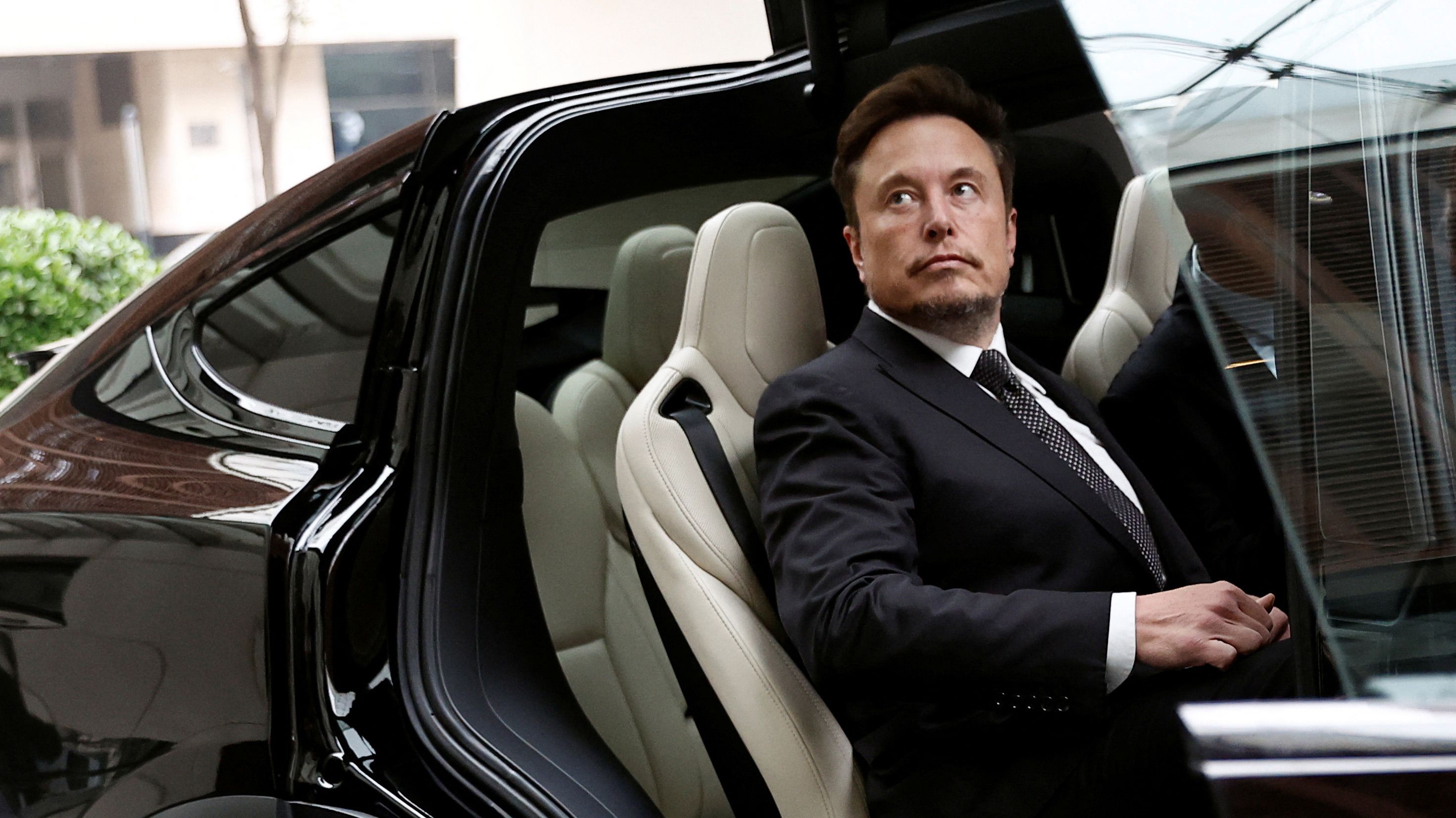 230531210930 Elon Musk Wealth 052023