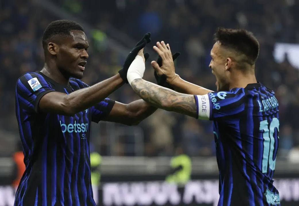 5Feb372F 1173 4205 85B2 Af7Bb9B5F6Dd