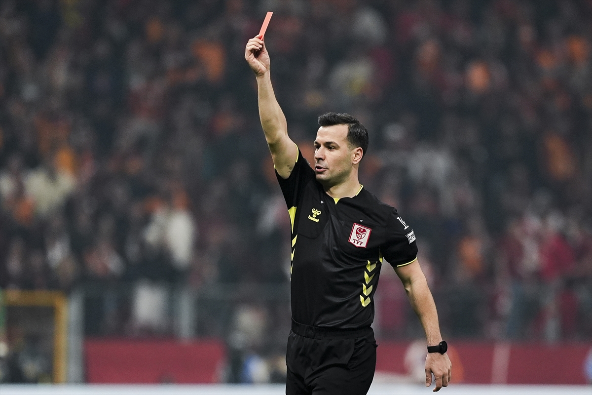 A A 20251101 39589410 39589407 G A L A T A S A R A Y T R A B Z O N S P O R