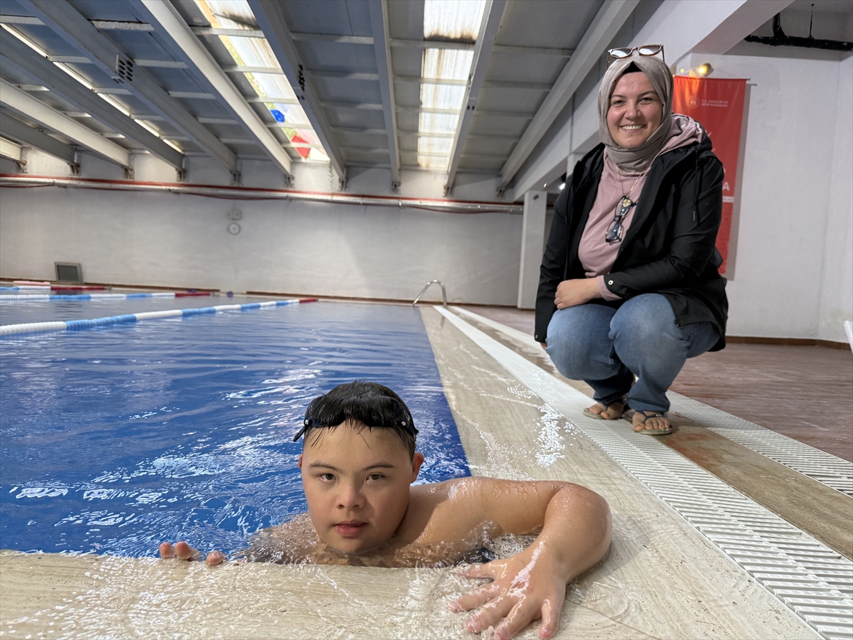 A A 20251102 39591716 39591710 D O W N S E N D R O M L U K A Y R A 6 Y I L D I R M U T L U L U G A K U L A C A T I Y O R