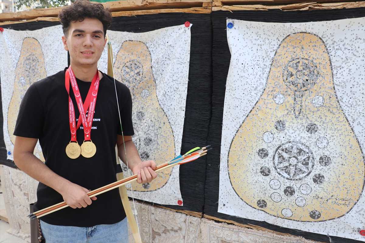 A A 20251106 39631379 39631377 D I Z I L E R D E N G O R U P M E R A K S A L D I G I O K C U L U K T A T U R K I Y E R E K O R U K I R D I