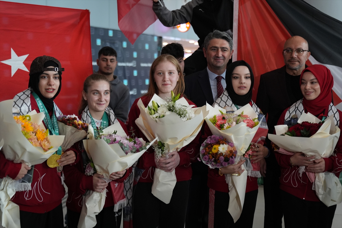 A A 20251106 39634529 39634525 C I N D E D U N Y A S A M P I Y O N U O L A N T U R K I Y E W U S H U M I L L I T A K I M I Y U R D A D O N D U