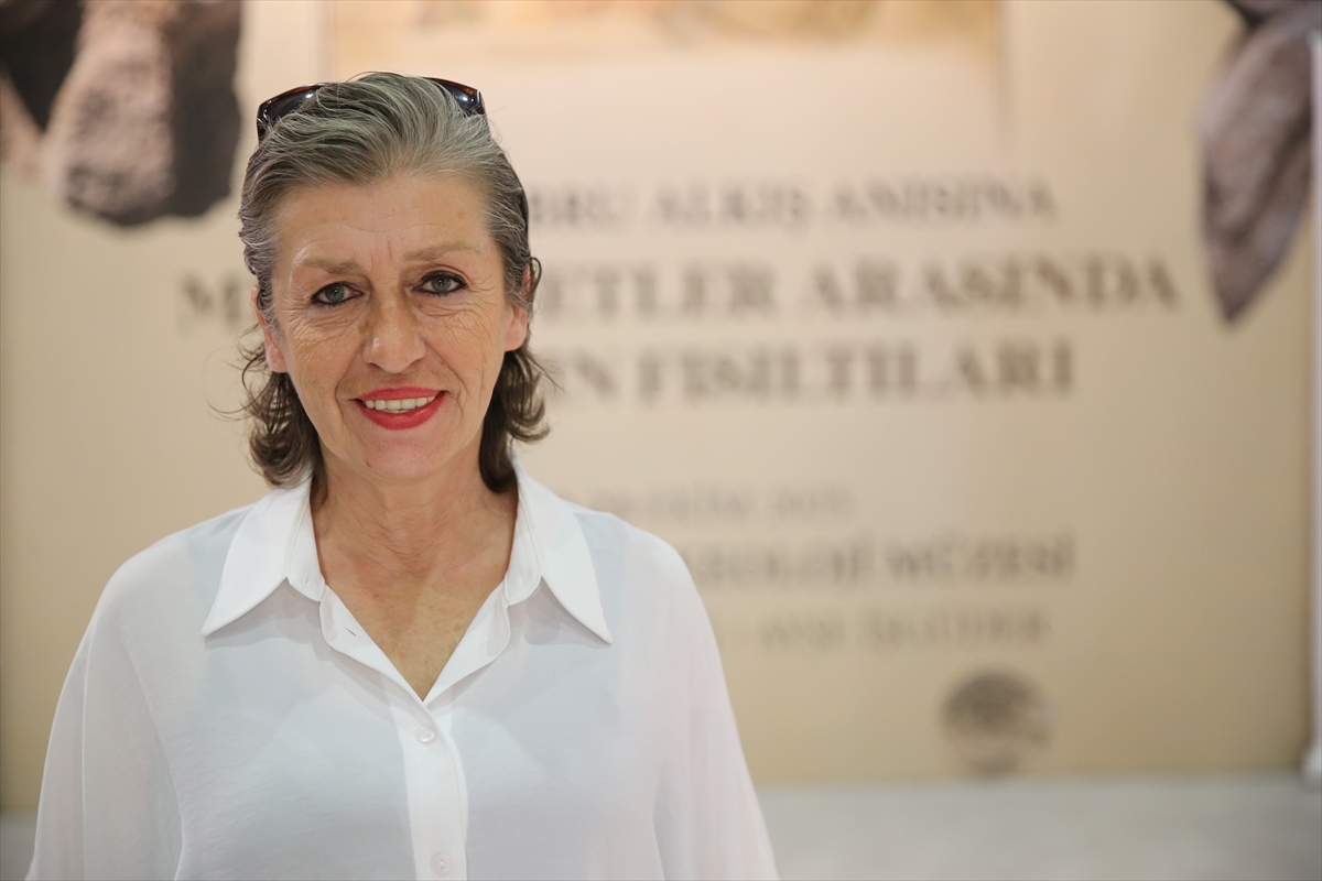 A A 20251110 39668083 39668082 O L E N K I Z I N I N H A Y A L I N I G E R C E K L E S T I R M E K I C I N N E O L I T I K C A G E S E R L E R I N I N R E P L I K A S I N I Y A P T I