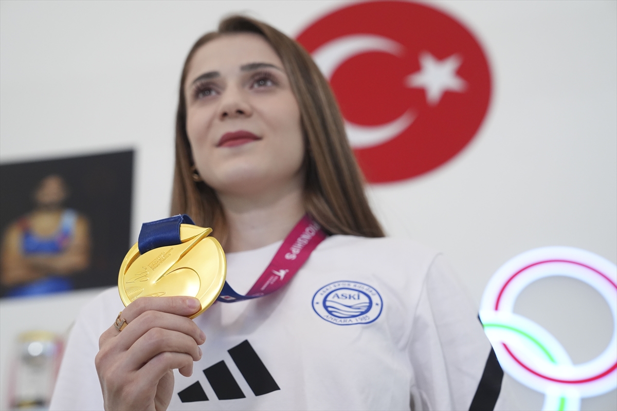 A A 20251112 39689021 39689019 M E R V E D I N C E L K A V U R A T I C I N G U N E S D U N Y A S A M P I Y O N A S I N D A Y E N I D E N D O G D U