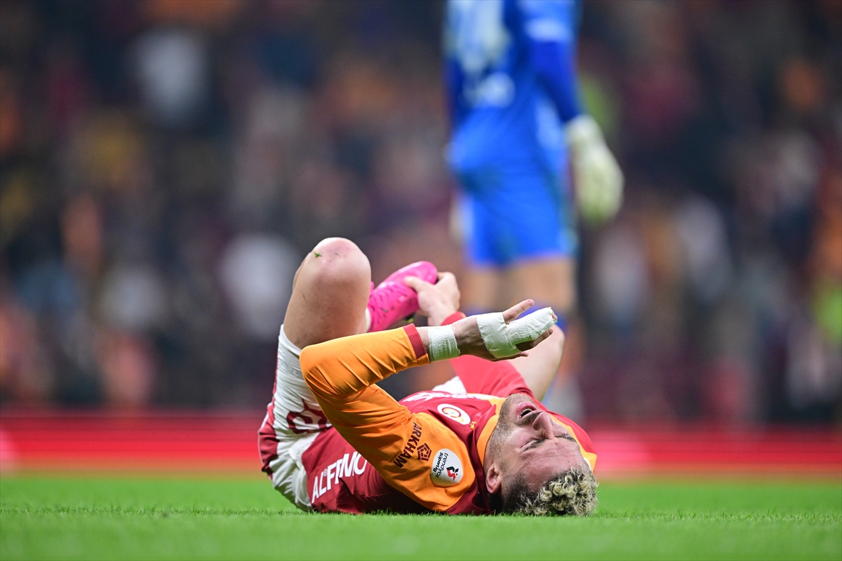 A A 20251122 39779386 39779384 G A L A T A S A R A Y G E N C L E R B I R L I G I