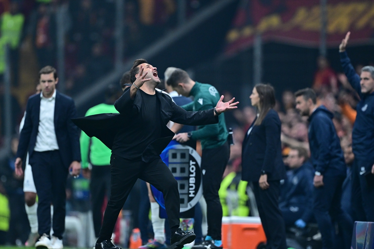 A A 20251125 39806546 39806538 G A L A T A S A R A Y U N I O N S A I N T G I L L O I S E