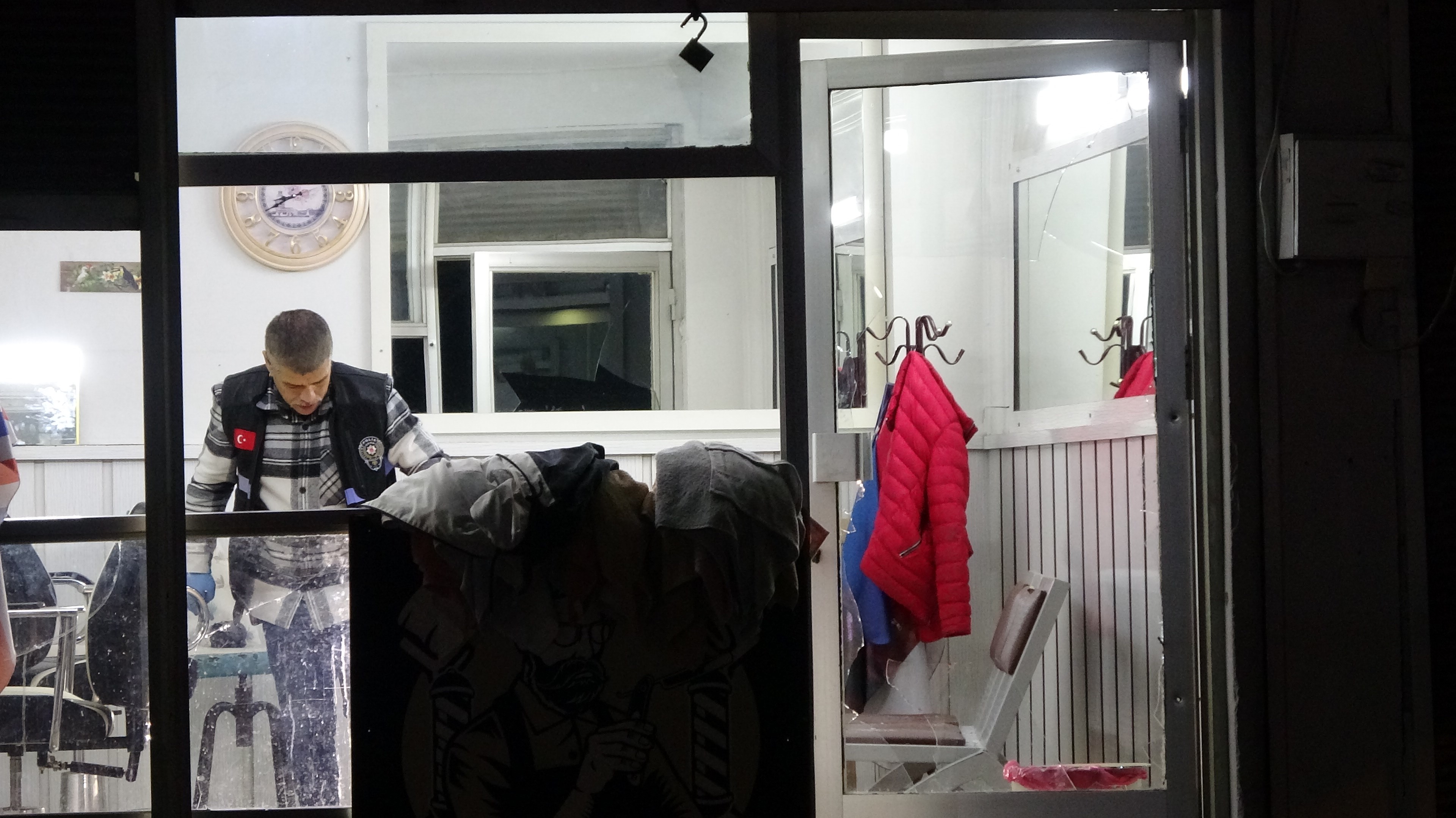 Adanaberbersi̇lahlisaldiri291129 (6)