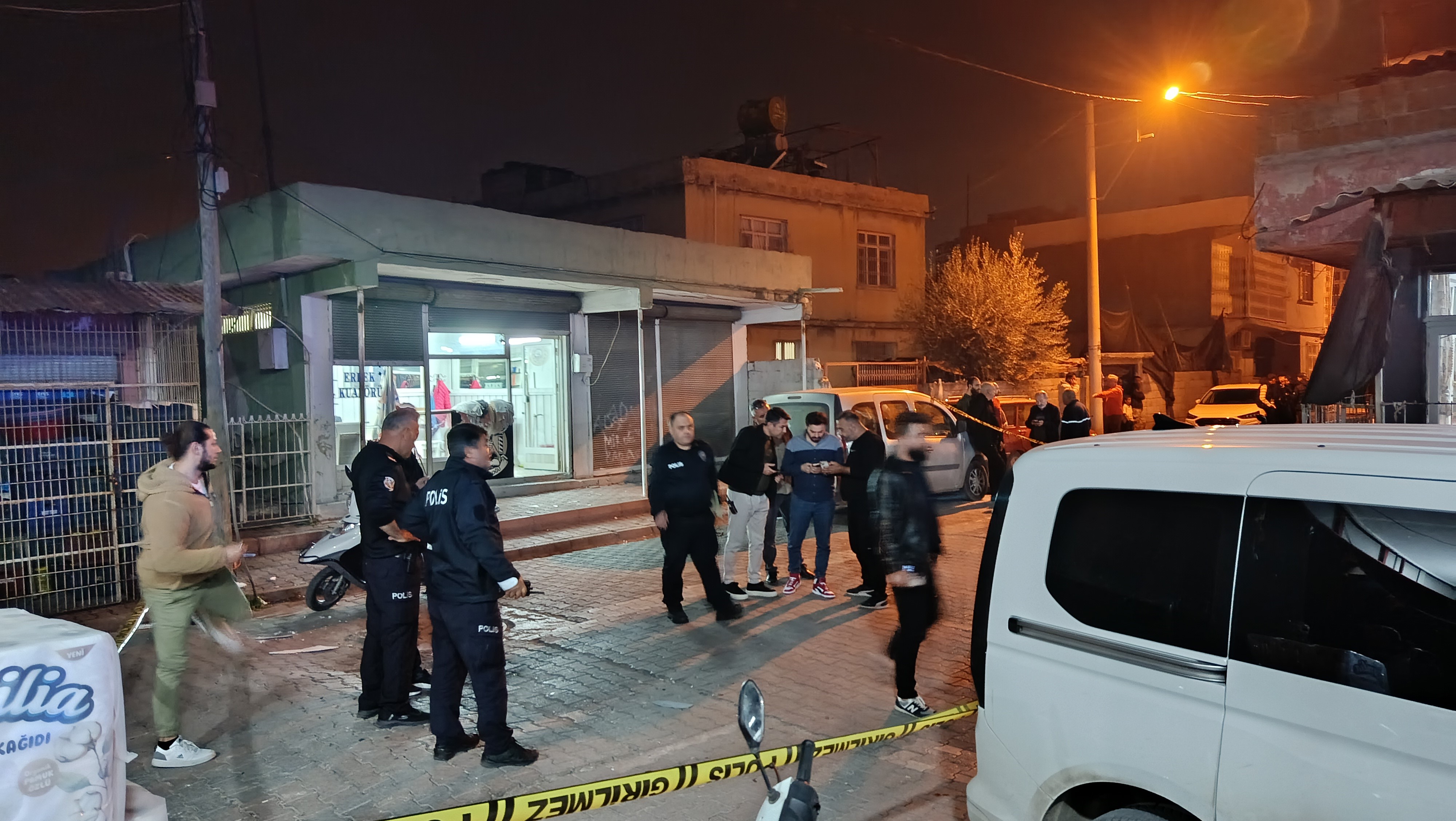 Adanaberbersi̇lahlisaldiri291129 (7)