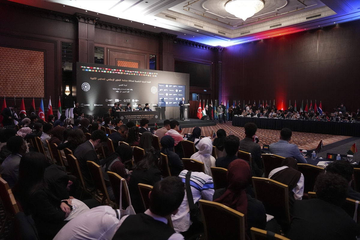 Bilal Erdoğan Ilim Yayma Cemiyeti (4)