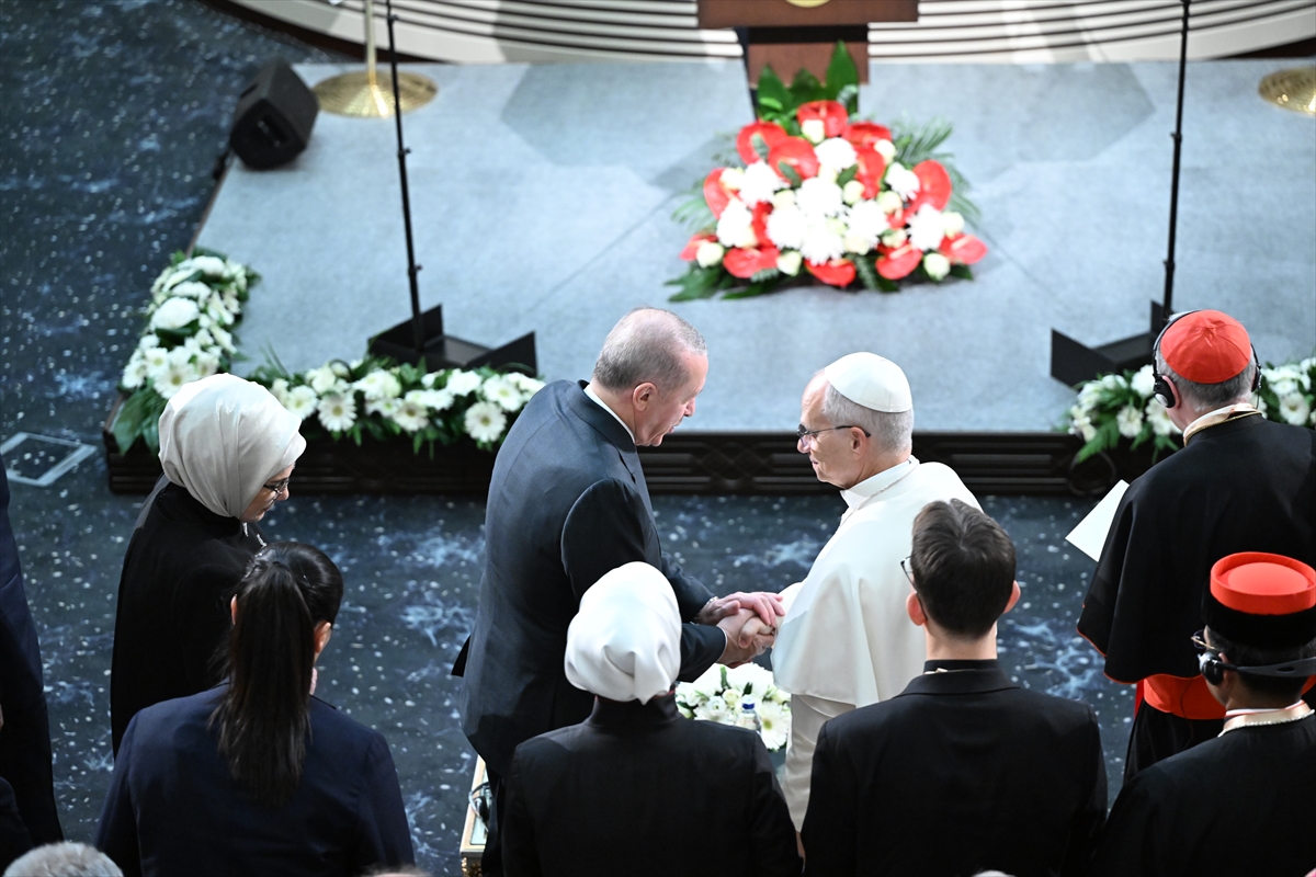 Cumhurbaşkanı Erdoğan Papa Konuşma-1