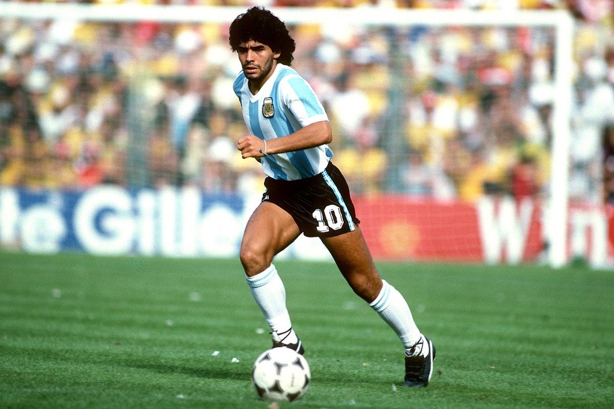 Futbolun Efsanesi Diego Maradona Noe6Z