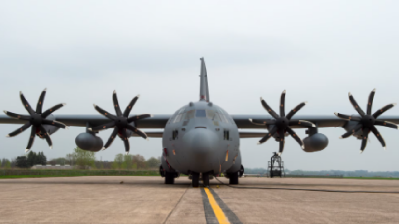 Milli Savunma Bakanligi Turkiyeye Ait Askeri Kargo Ucagi Gurcistanda Dustu Dhmq