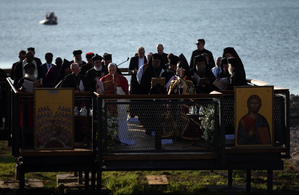 Papanınmanidarziyareti281125 (14)