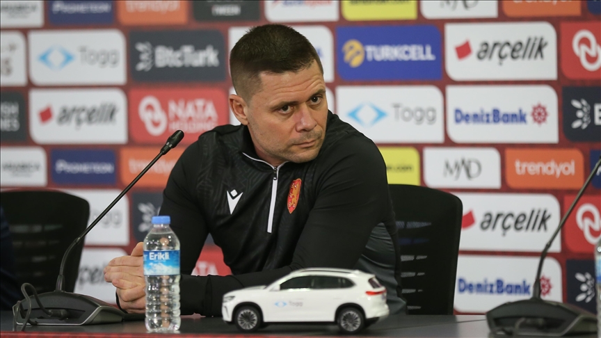 Thumbs B C 703C3359Ff8A5322E6E7128409Ebd80A