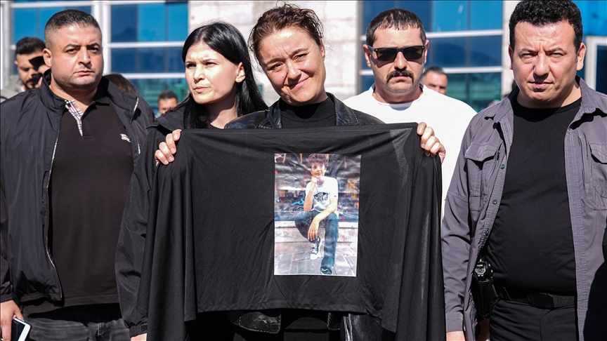 Thumbs B C Eb5604Bb7203Ecb089B694Bd7D4667A6