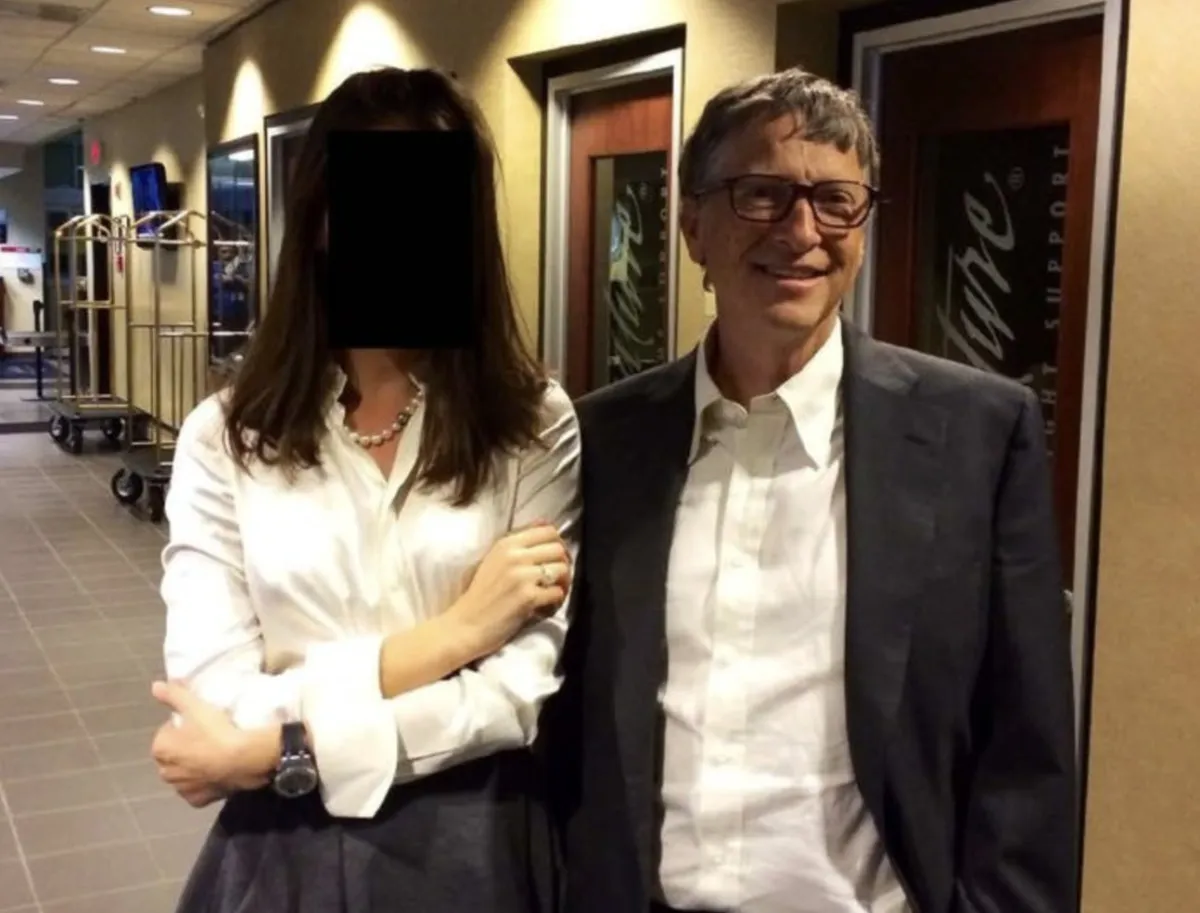 69444060C17A1316 W1200Xh913