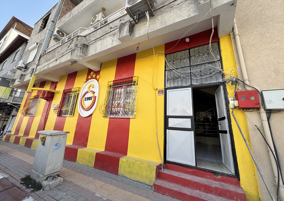 A A 20251203 39877268 39877264 S A R I K I R M I Z I S E V G I S I N I E V I N I N D U V A R I N A Y A N S I T T I-1