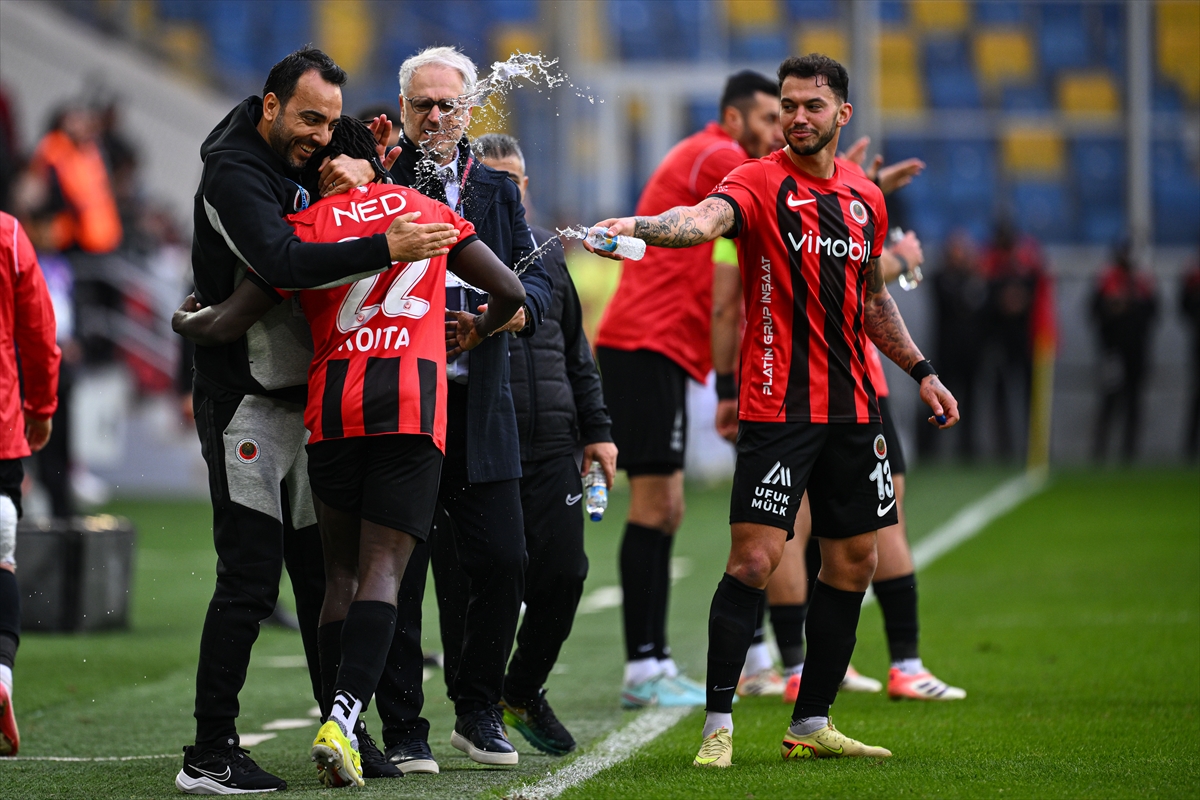 A A 20251207 39915280 39915279 G E N C L E R B I R L I G I M I S I R L I C O M F A T I H K A R A G U M R U K