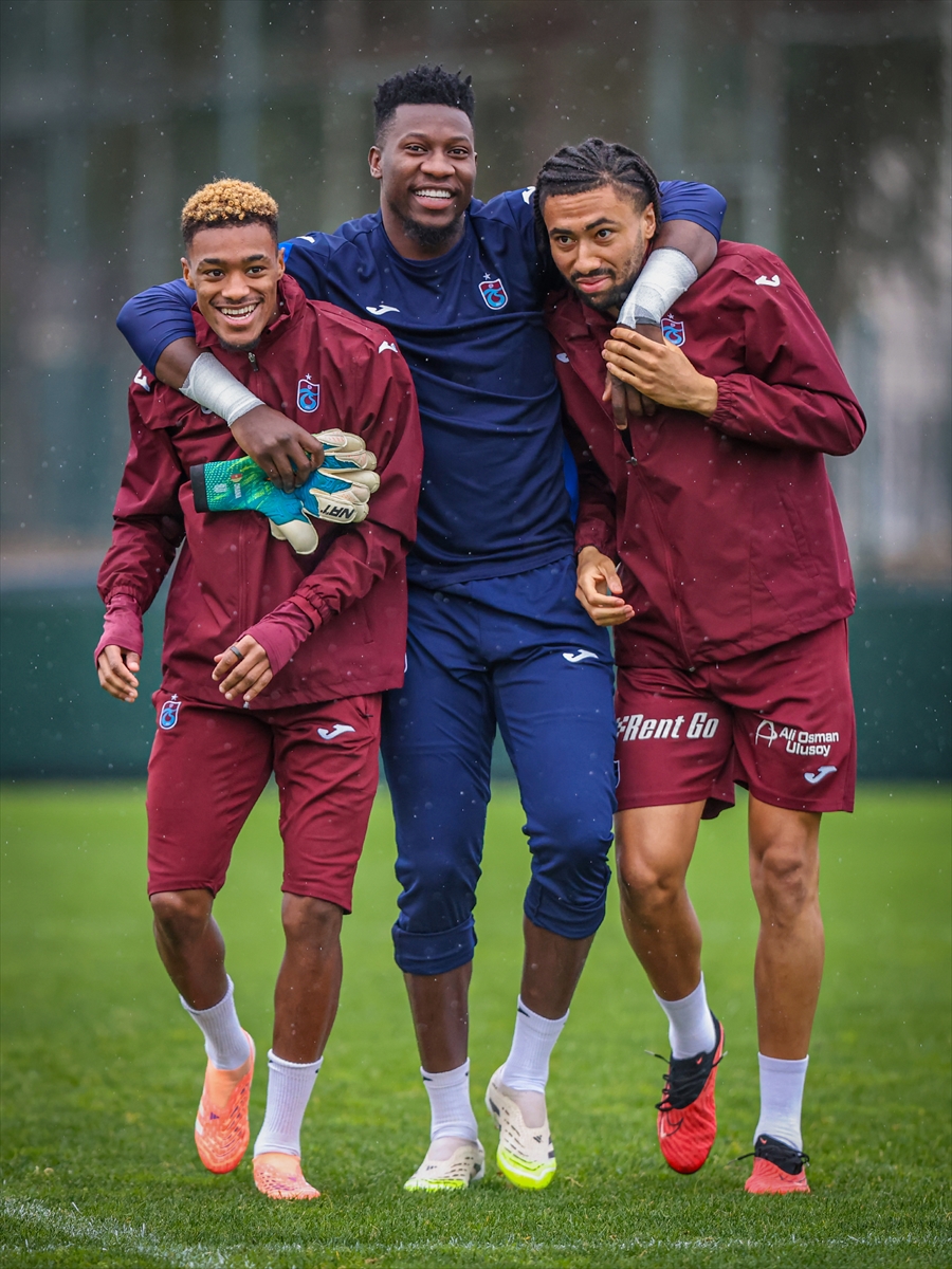 A A 20251211 39955571 39955570 T R A B Z O N S P O R B E S I K T A S M A C I N I N H A Z I R L I K L A R I N I S U R D U R D U