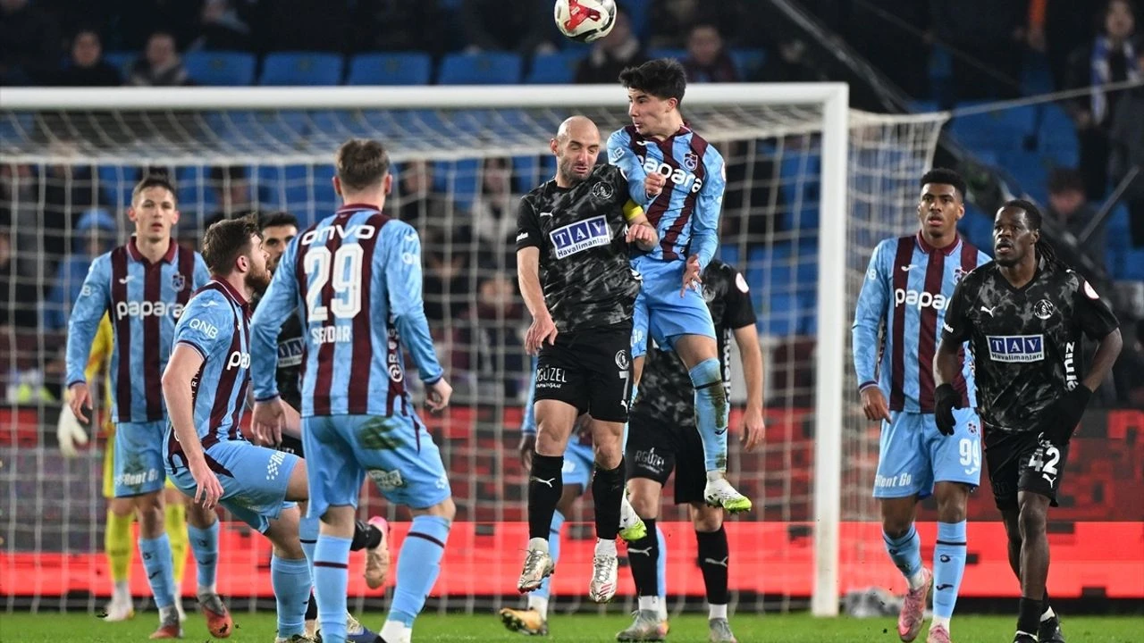 A A 20251217 40009126 40009122 T R A B Z O N S P O R C O R E N D O N A L A N Y A S P O R-1